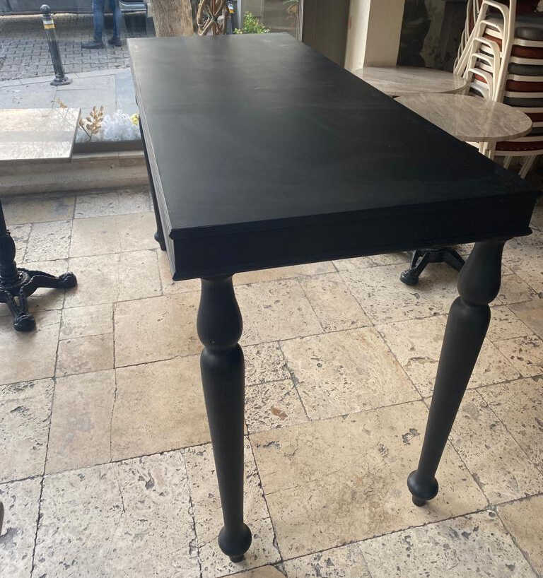 Lake Bar Masası Kiralama