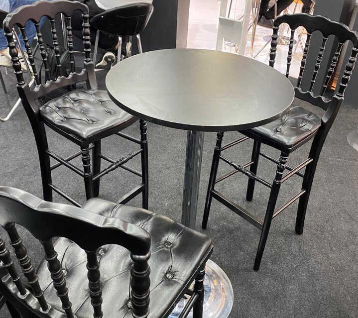 Bar Sandalyesi Kiralama